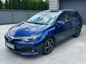 Toyota Auris II (2012-) 1.4 D-4D Dynamic 2017