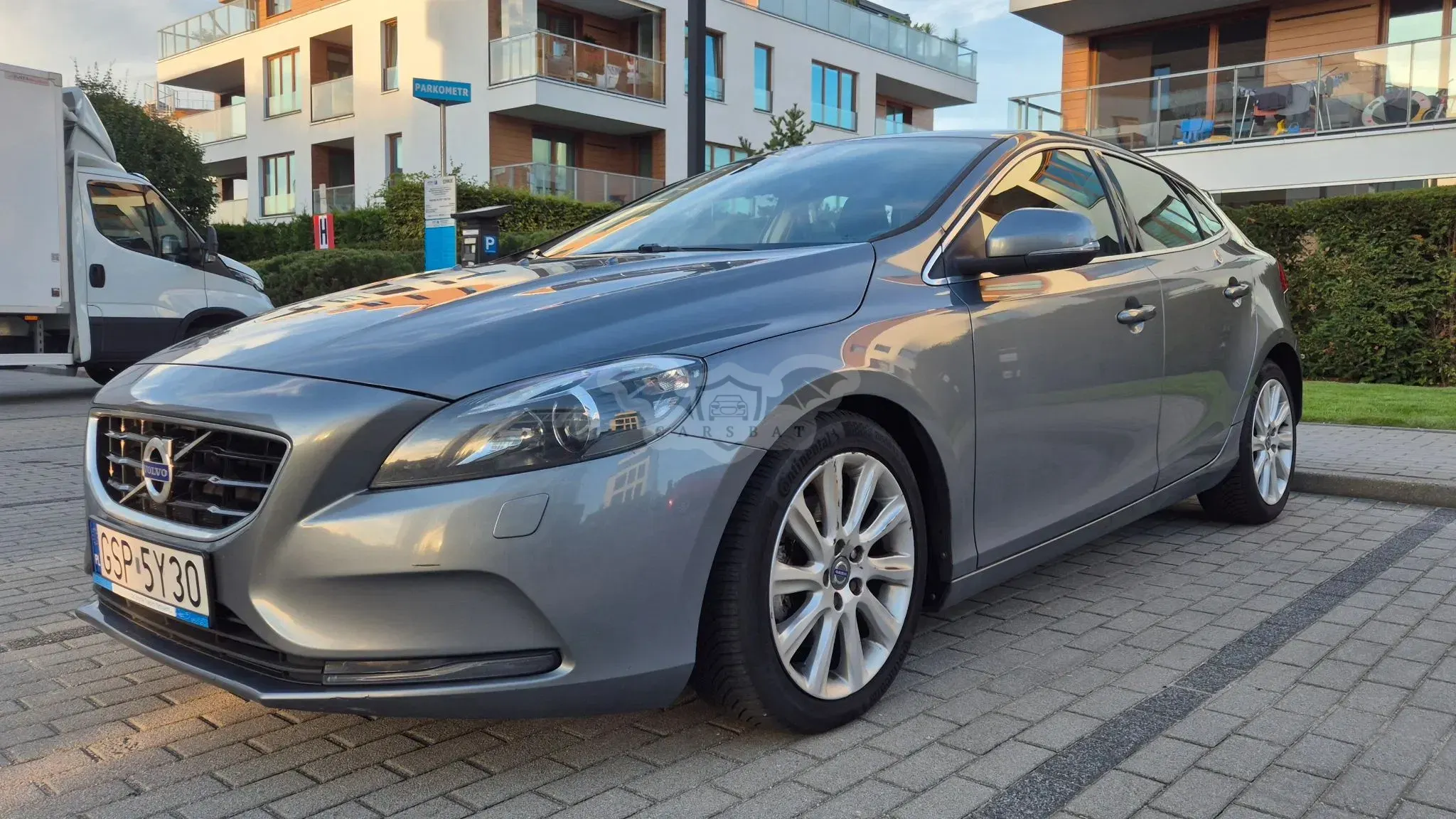 Volvo V40 II (2012-) T3 Drive-E Momentum 2016
