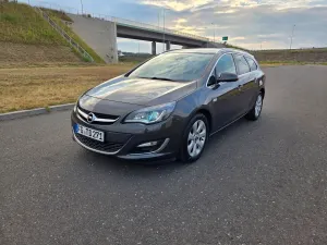 Opel Astra J (2009-2019) 1.7 CDTI DPF ecoFLEX Start/Stop Edition Sport 2013
