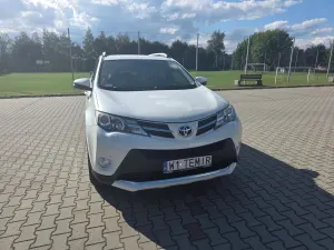 Toyota Rav4 IV (2012-2018) 2.0 D-4D Prestige 2015