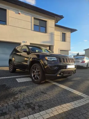 Jeep Grand Cherokee IV (2010-2021) 3.6 V6 Overland Summit 2021