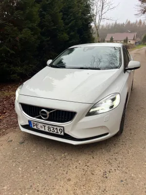 Volvo V40 II (2012-) D3 Geartronic Inscription 2018