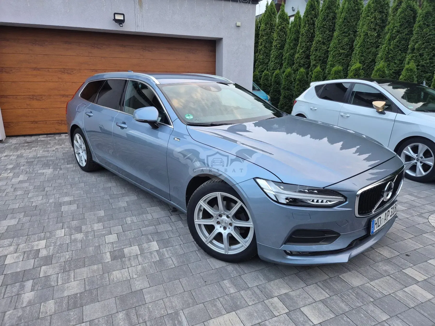 Volvo V90 D4 Geartronic Momentum 2017