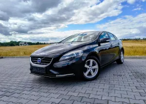 Volvo V40 II (2012-) D4 Geartronic Kinetic 2015