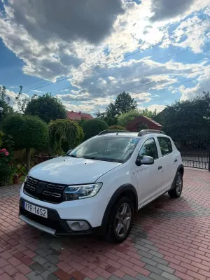 Dacia Sandero II (2012-2020) 0.9 TCe SL Celebration 2017