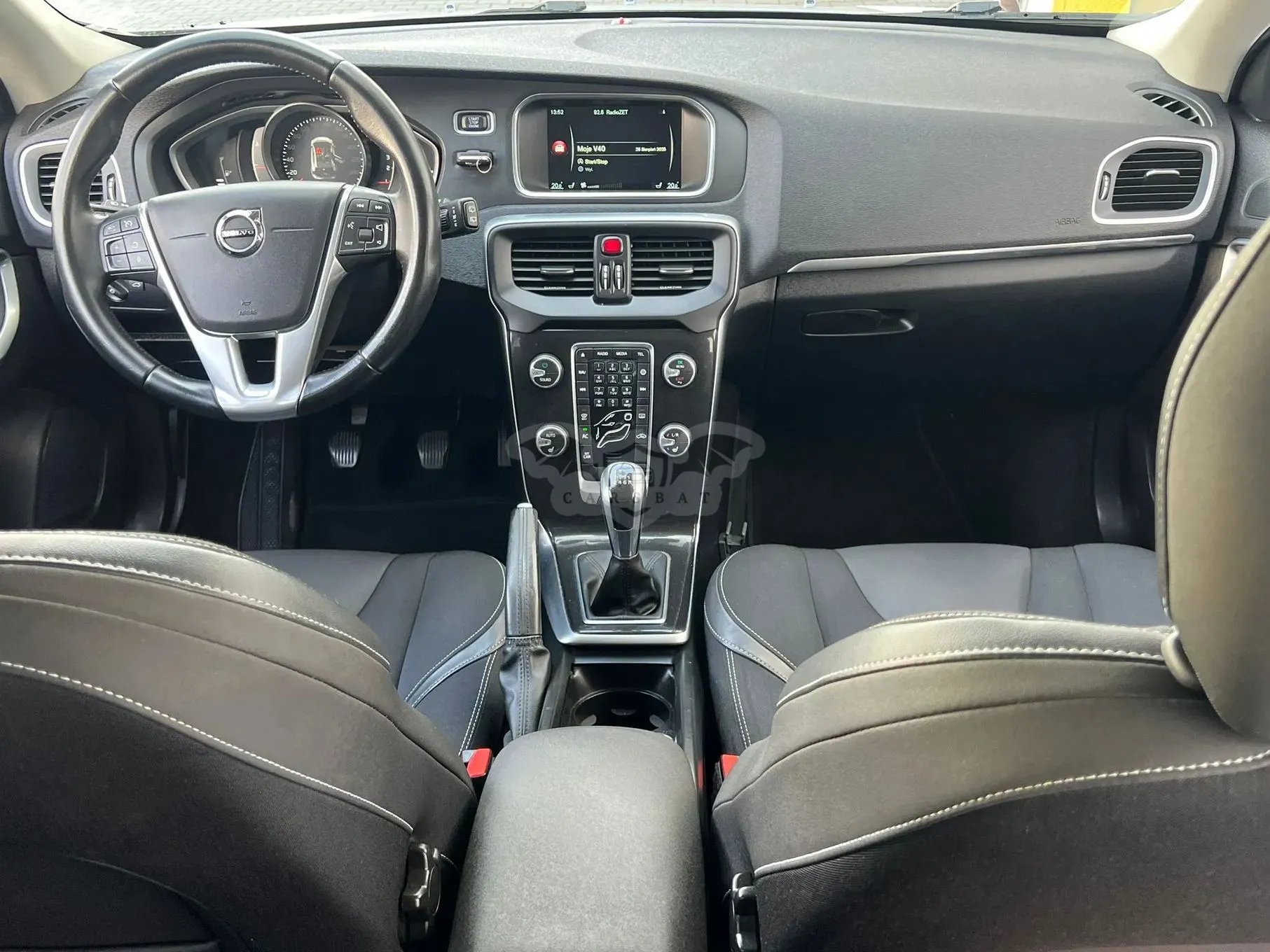 Volvo V40 II (2012-) D3 Drive-E Dynamic Edition 2018