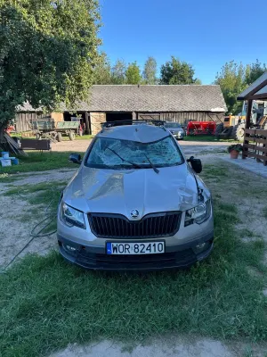 Skoda Superb II (2008-2018) 2.0 TDI 4x4 Platinum Outdoor DSG 2015