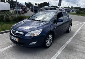 Opel Astra J (2009-2019) 2011