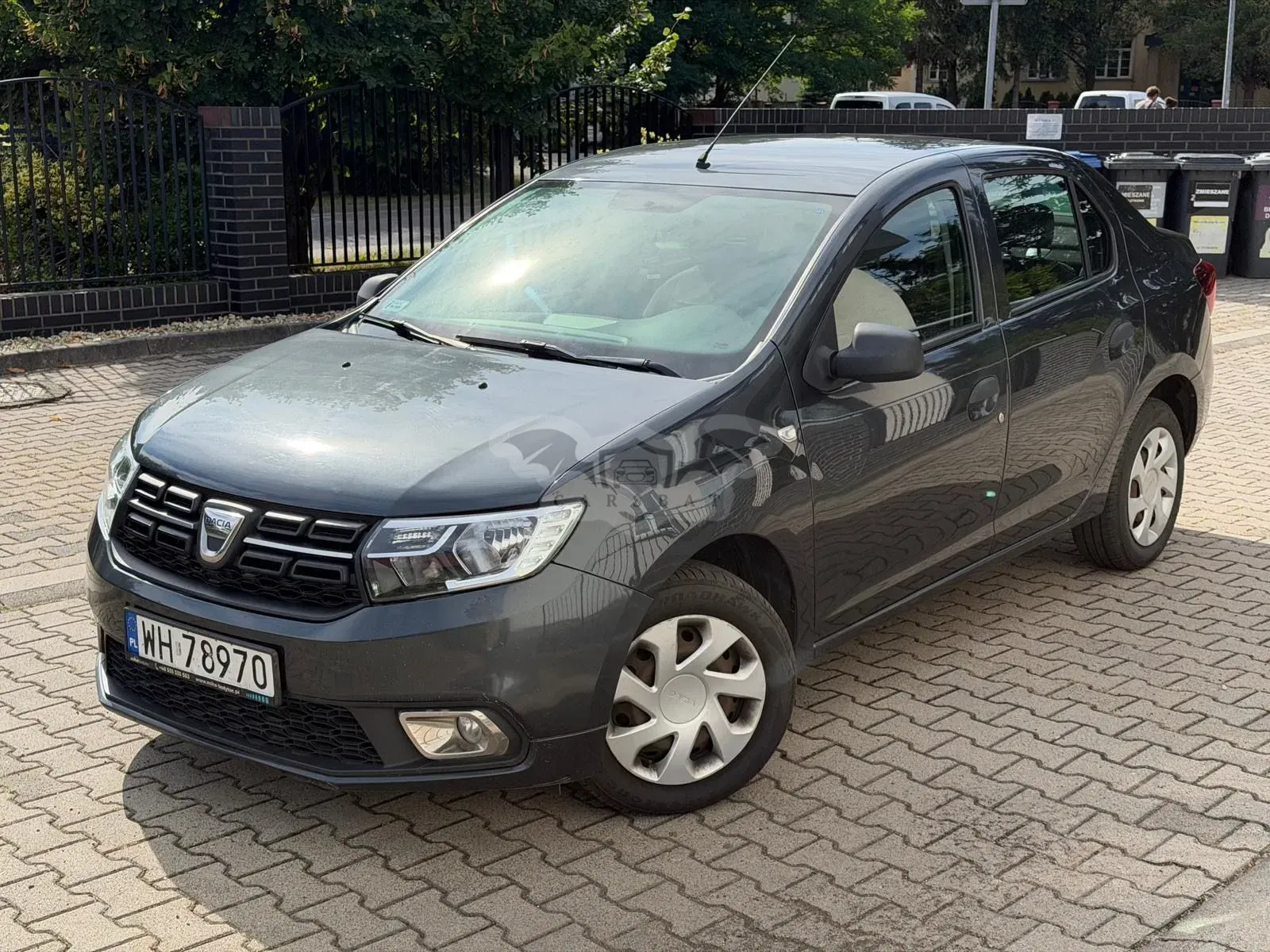 Dacia Logan II (2012-2020) 1.0 SCe Laureate 2019