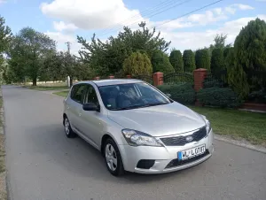 Kia Ceed I (2006-2012) 1.4 CVVT Attract 2010