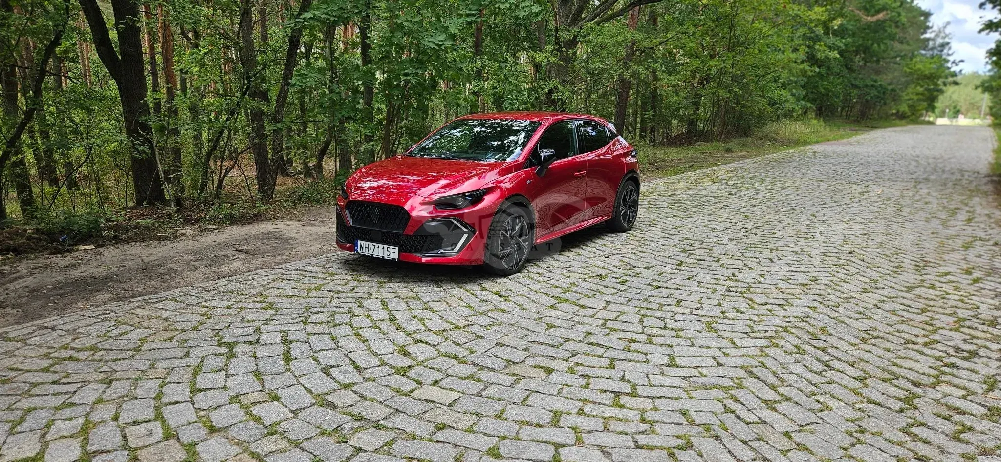 Renault Clio VI (2026-) 1.8 E-TECH Full Hybrid 160 Esprit Alpine 2025