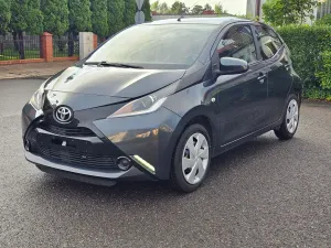 Toyota Aygo II (2014-) x mit x-business Paket 2018