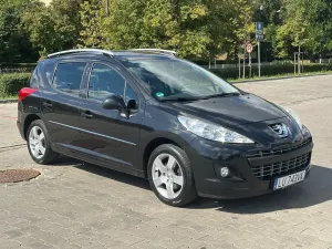 Peugeot 207 1.6 Premium 2011