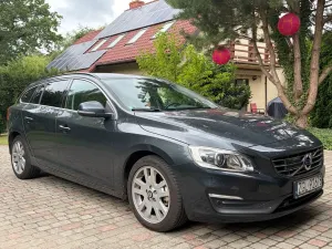 Volvo V60 I (2011-2018) D4 Drive-E Summum 2014