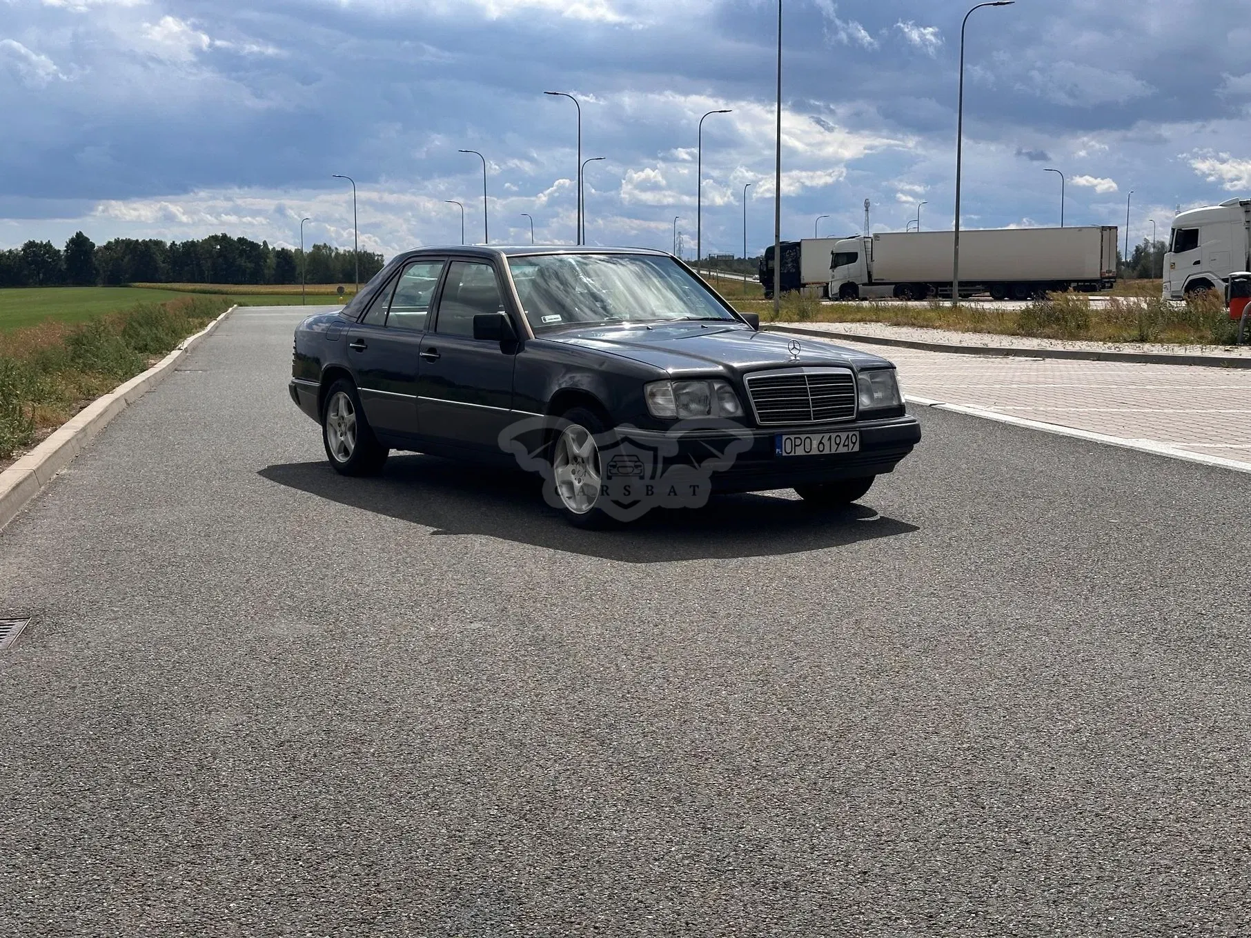 Mercedes-Benz E ver-220 1993
