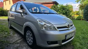 Toyota Corolla Verso 2.2 D-4D 2006
