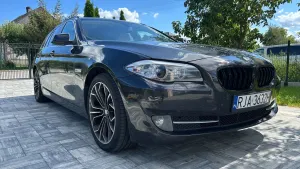 BMW 5 Series F10/F11 (2009-2017) 520d Luxury Line 2012
