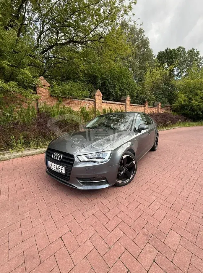 Audi A3 8V (2012-) 1.6 TDI clean diesel Attraction S tronic 2014