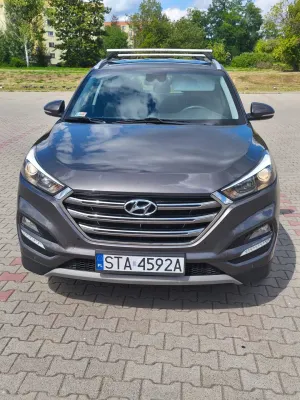 Hyundai Tucson III (2015-2020) 2.0 CRDI BlueDrive Comfort 2WD 2016