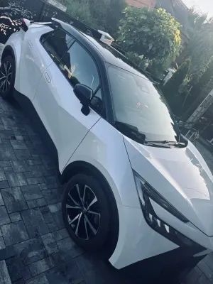 Toyota C-HR 2024