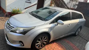 Toyota Avensis III (2009-) 2.0 D-4D Sol 2012