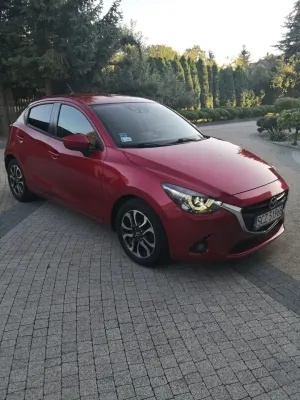 Mazda 2 III (2015-2023) 1.5 Skyenergy 2015