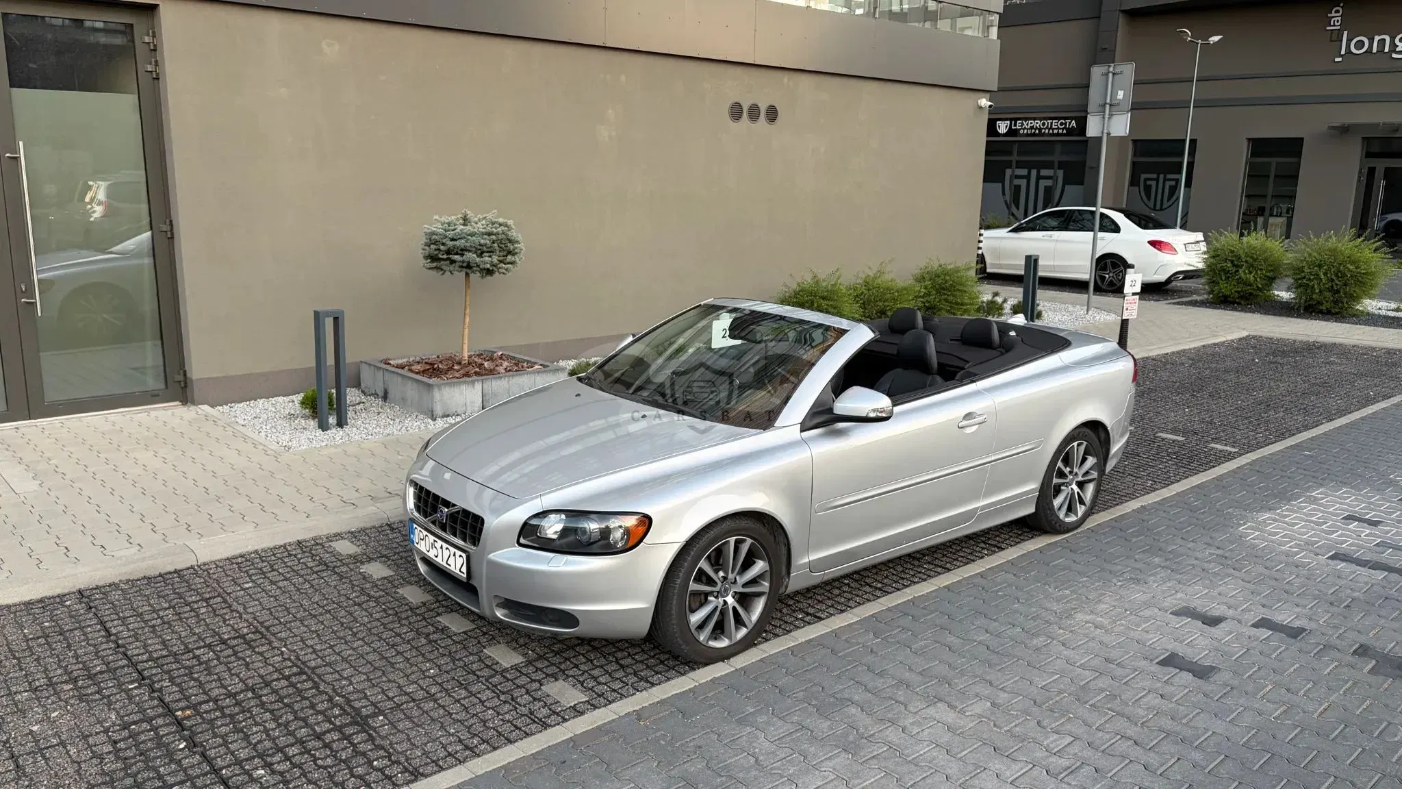Volvo C70 2.0D Powershift Summum 2010