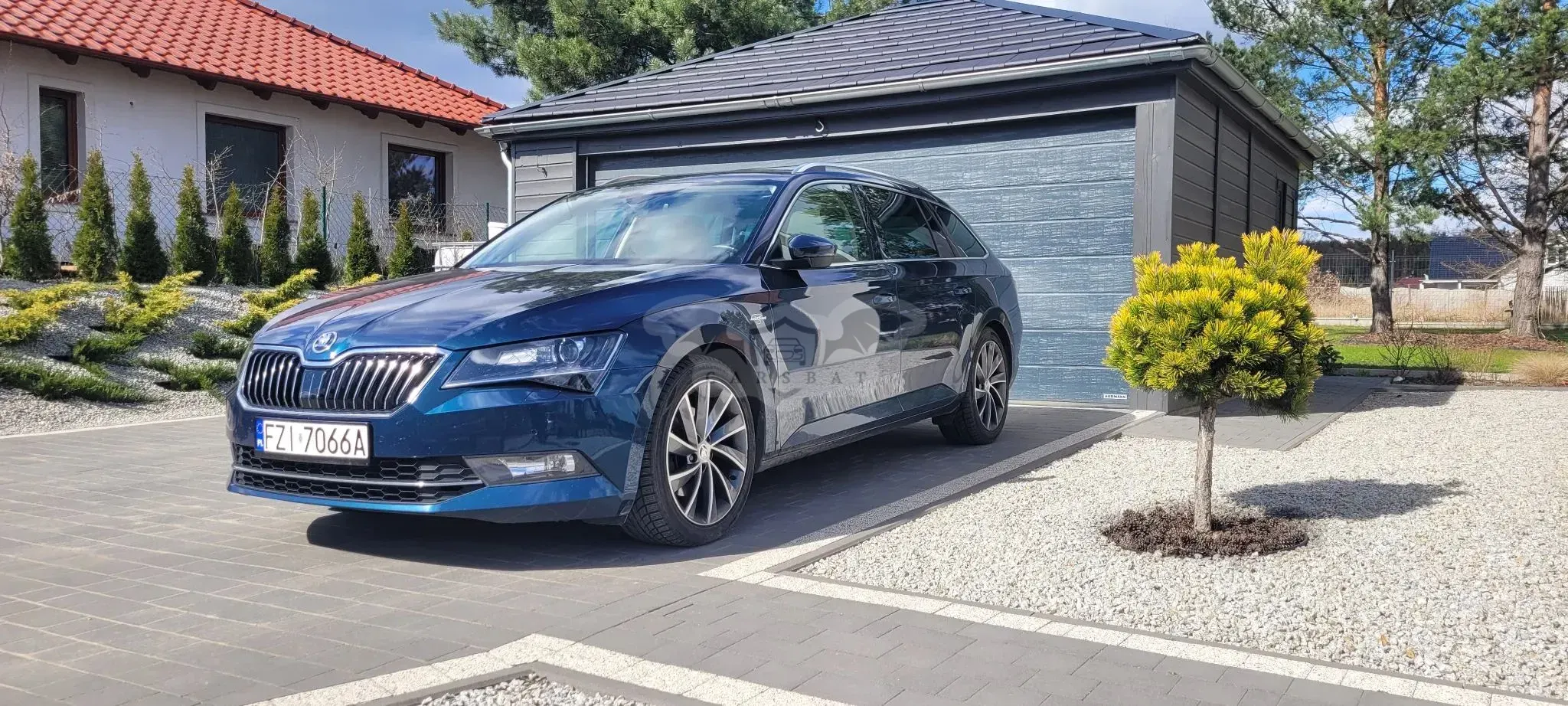 Skoda Superb III (2015-2023) 2.0 TDI L&K DSG 2017
