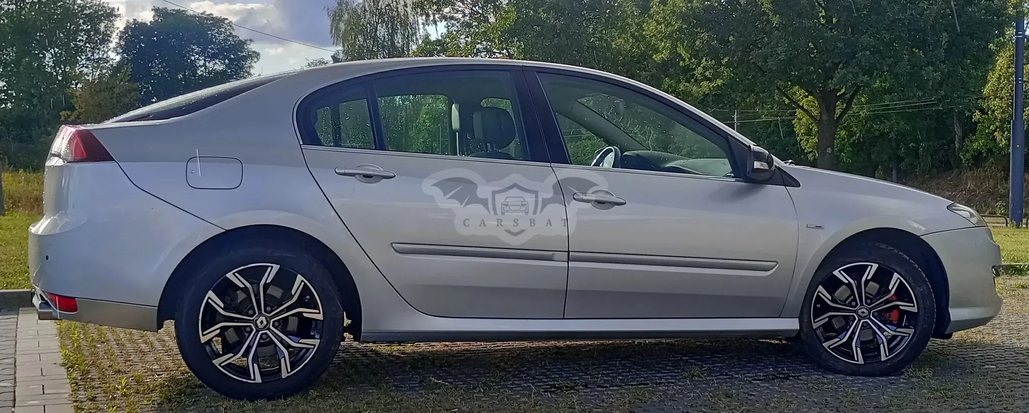 Renault Laguna III (2007-) ENERGY dCi 130 FAP Start-Stop Bose Edition 2012