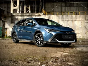Toyota Corolla Seria E21 (2019-) 2.0 Hybrid Trek 2022
