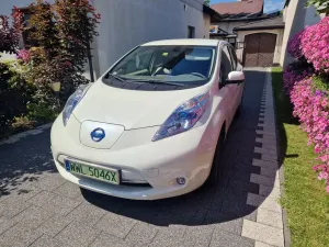 Nissan Leaf 24 kWh (mit Batterie) Acenta 2012