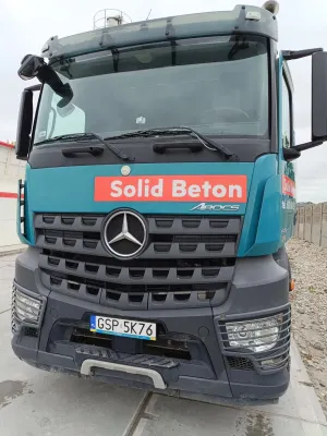 Mercedes-Benz Arocs 2015