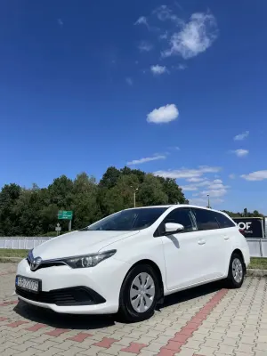 Toyota Auris II (2012-) 1.4 D-4D Comfort 2016