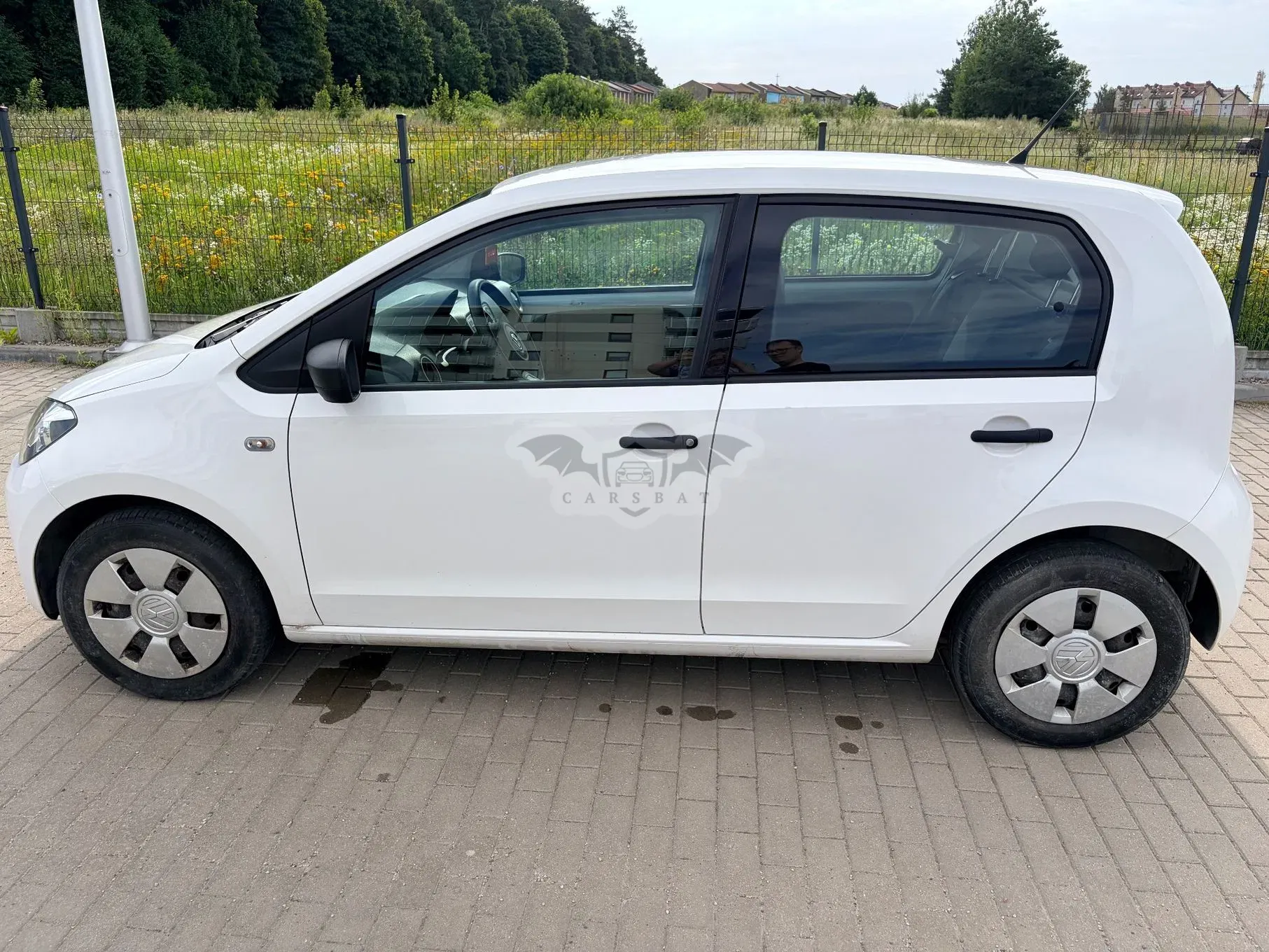 Volkswagen Up! 2014