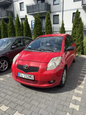 Toyota Yaris II (2005-2011) 1.3 Terra 2007