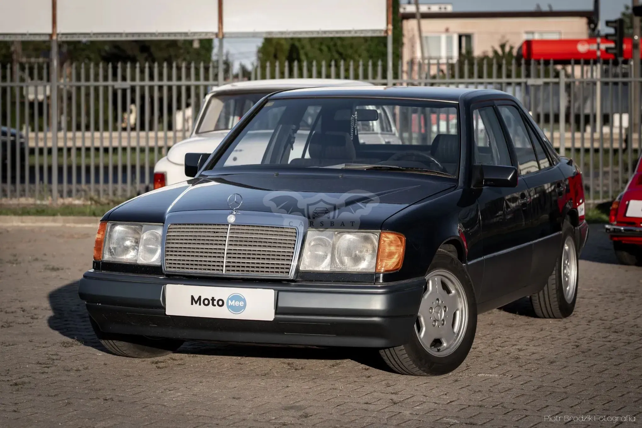 Mercedes-Benz E 1989