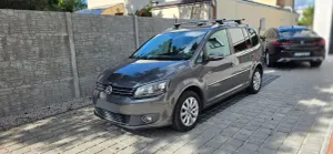 Volkswagen Touran II (2010-2015) 2.0 TDI Highline DSG 2011