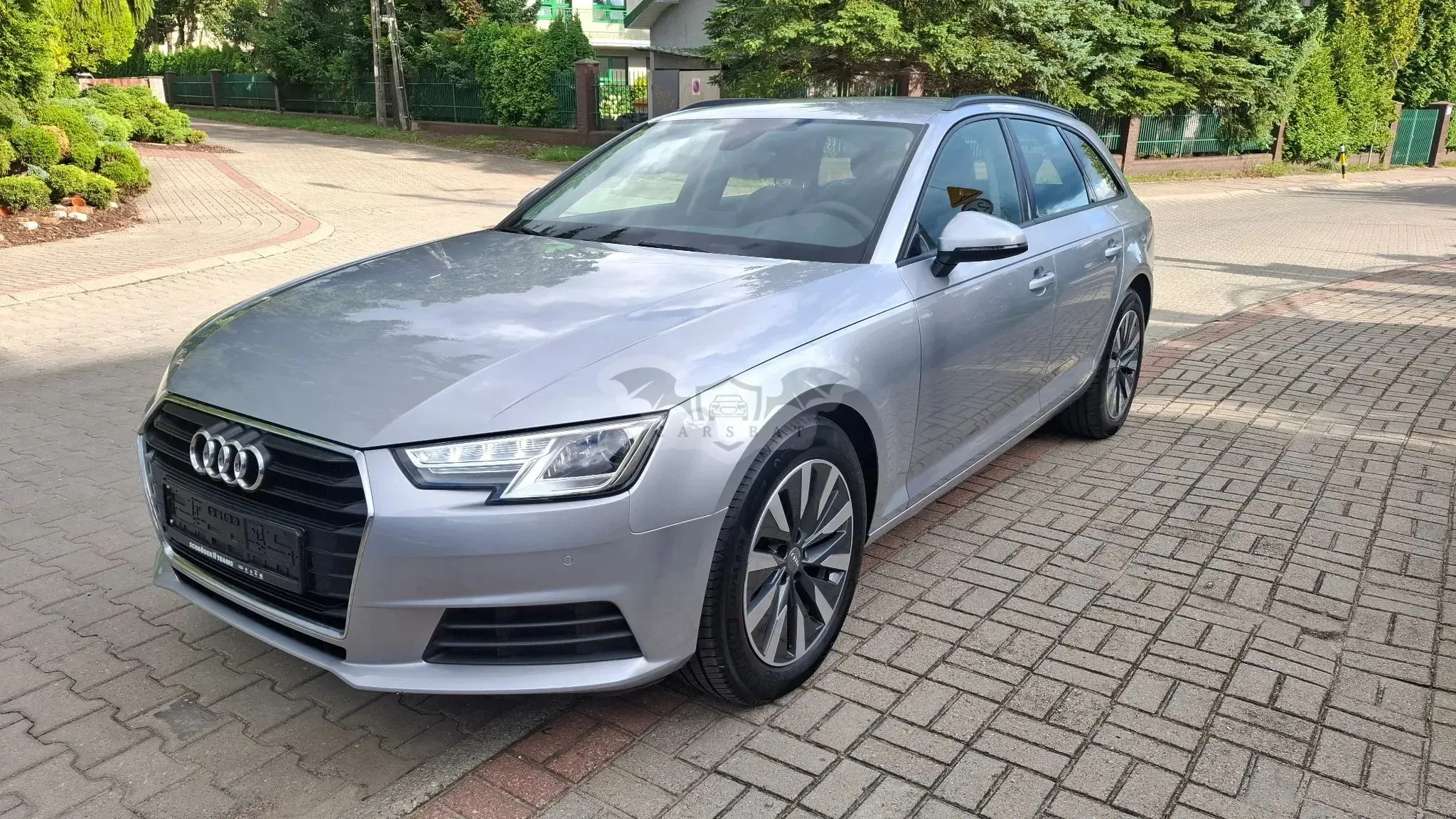 Audi A4 B9 (2015-) 2.0 TDI S tronic design 2016
