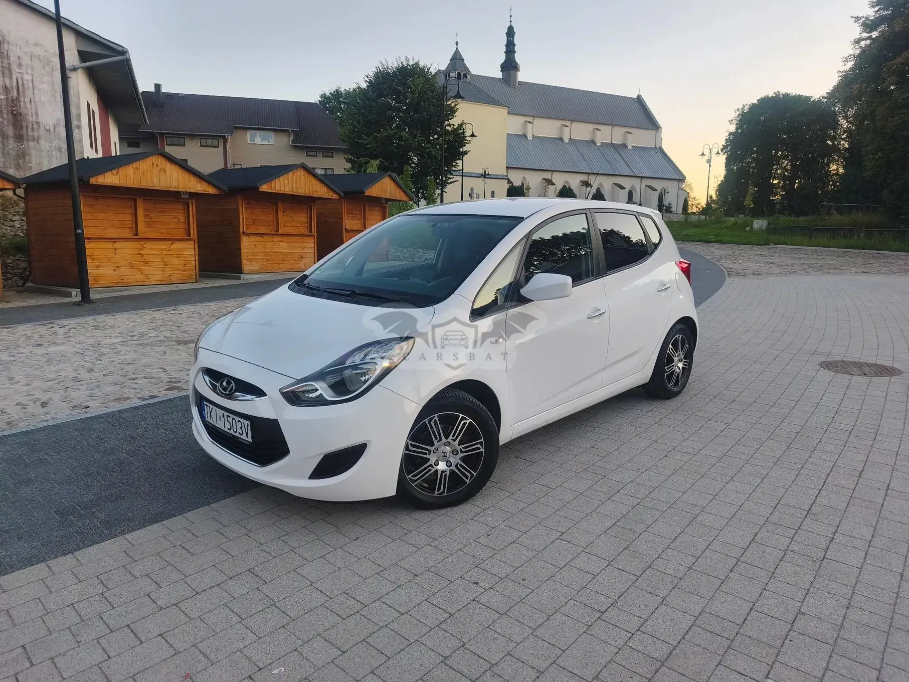 Hyundai IX20 1.4 Premium blue 2012