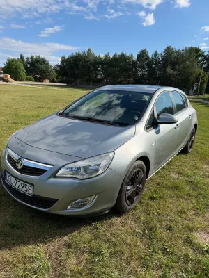 Opel Astra J (2009-2019) 1.6 2012
