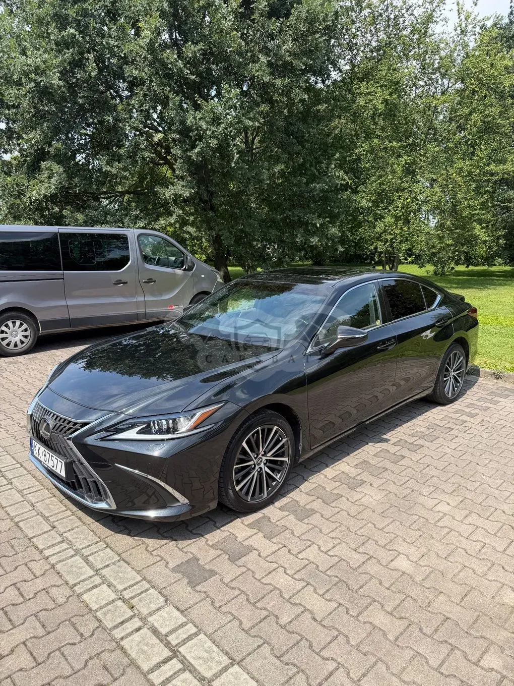 Lexus ES 300h Business Edition 2023