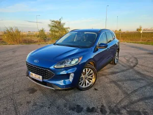 Ford Kuga III (2019 - ) 2.5 Duratec FHEV TITANIUM 2022