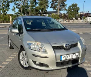 Toyota Auris I (2006-2012) 1.6 VVT-i Executive 2007