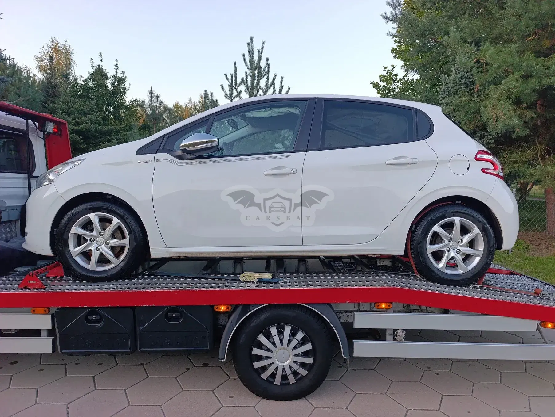 Peugeot 208 I (2012-2019) 82 VTI Style 2013