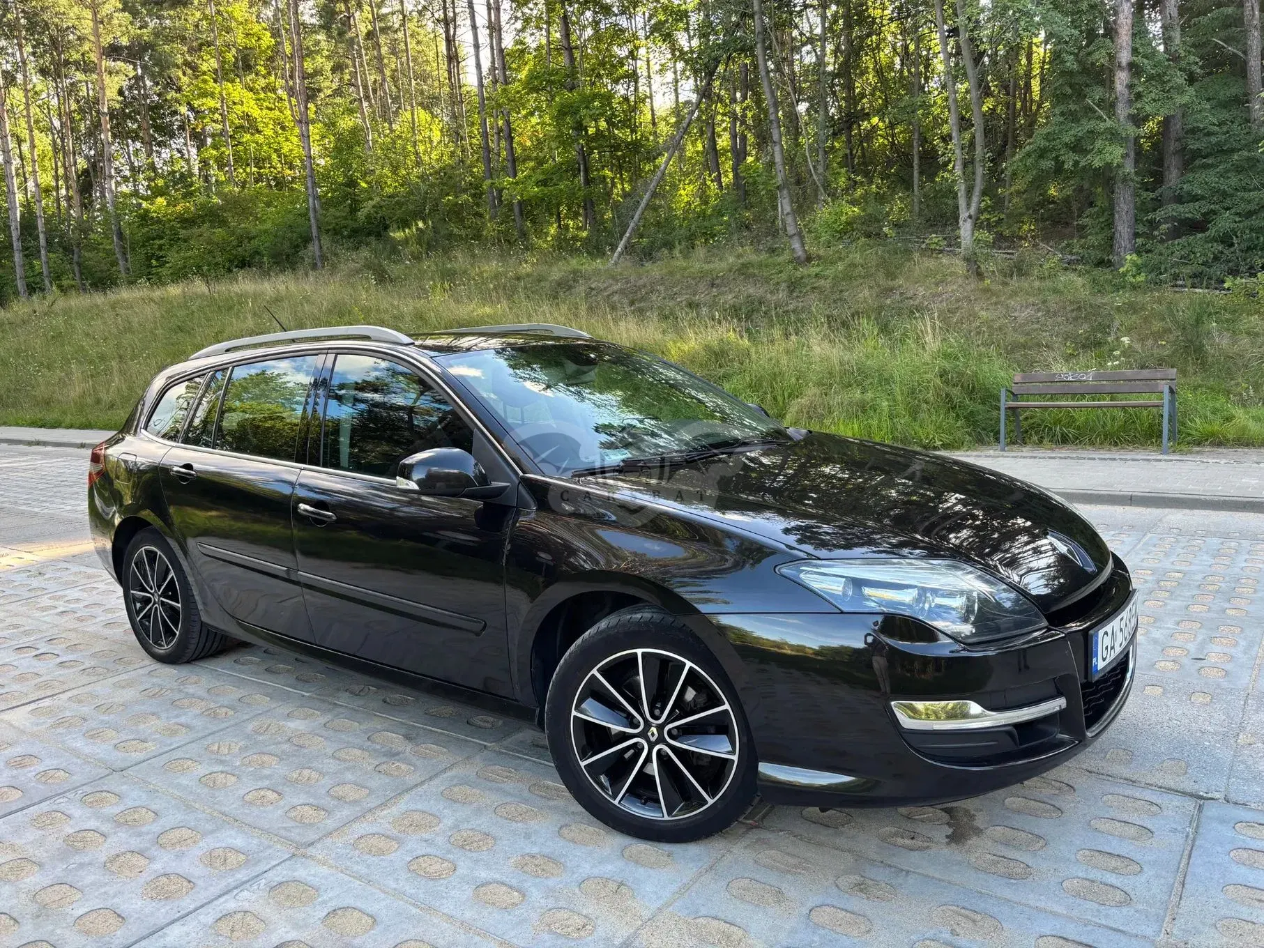 Renault Laguna III (2007-) 2.0 Expression 2013