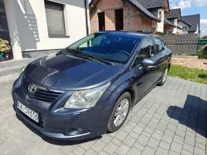 Toyota Avensis III (2009-) 2.0 D-4D Sol 2009