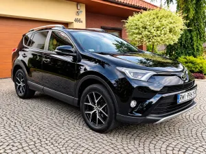 Toyota Rav4 IV (2012-2018) 2.0 D-4D Premium 4x2 2016