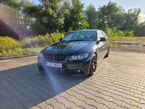 BMW 3 Series E90/E91/E92/E93 (2005-2012) 320d 2009