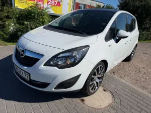 Opel Meriva II (2010-) 1.4 T Edition 150 2012