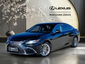 Lexus ES 300h Omotenashi 2021